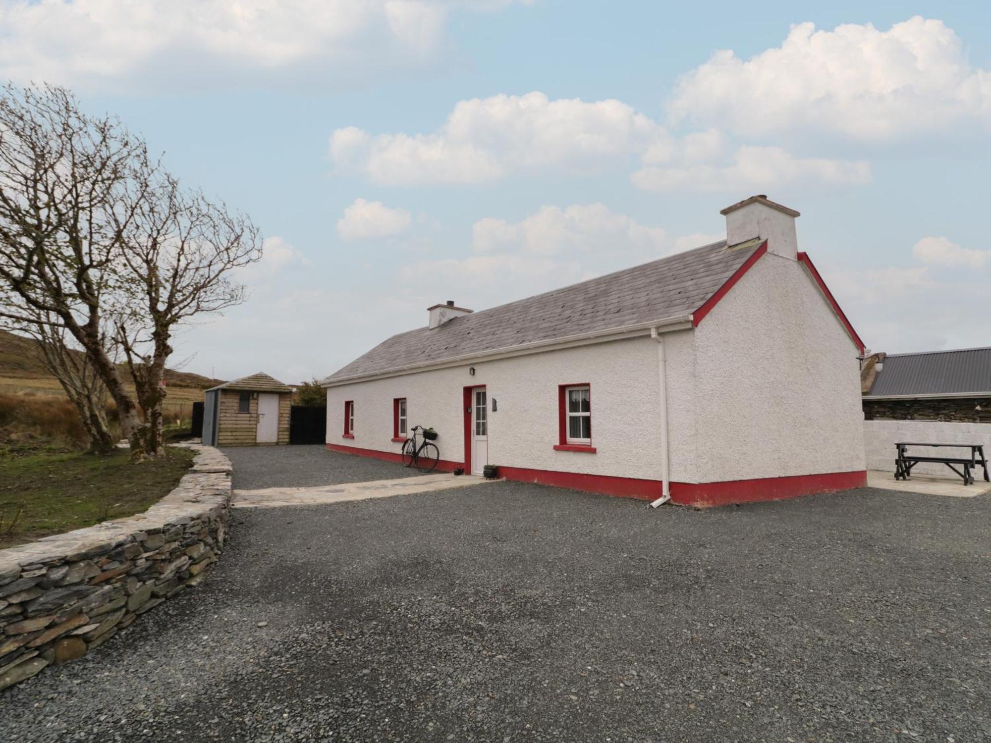 Teach Phaidi Mhoir * Donegal Town