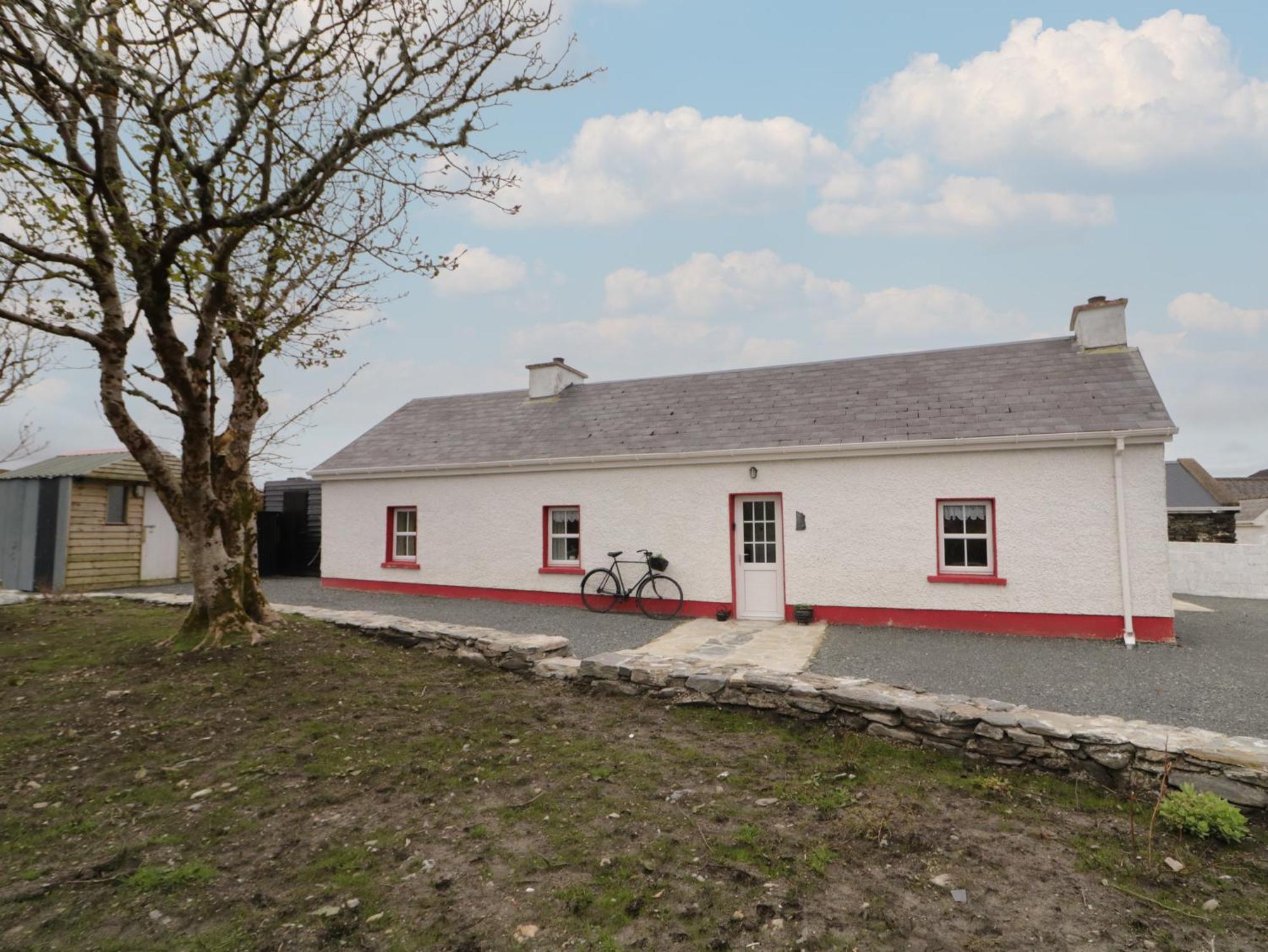 Teach Phaidi Mhoir Donegal Town